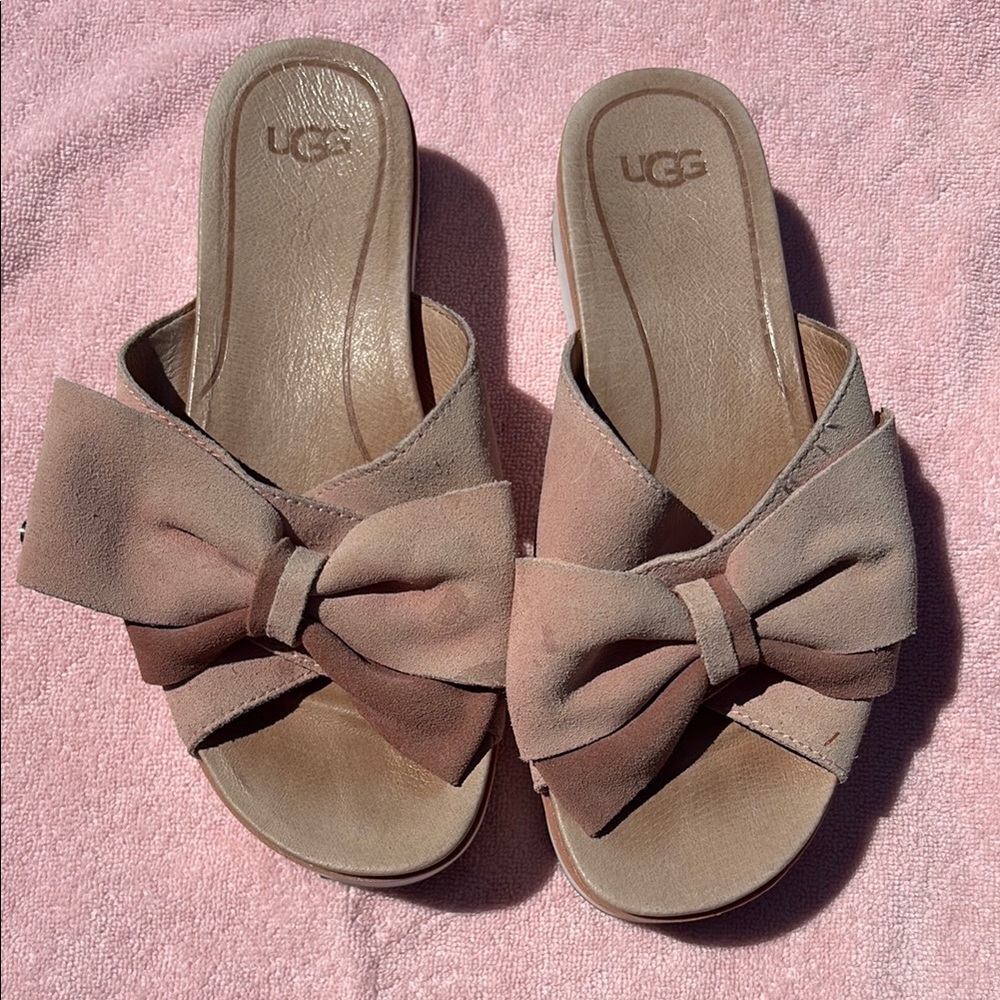 UGG Women's Blush Bow Mules